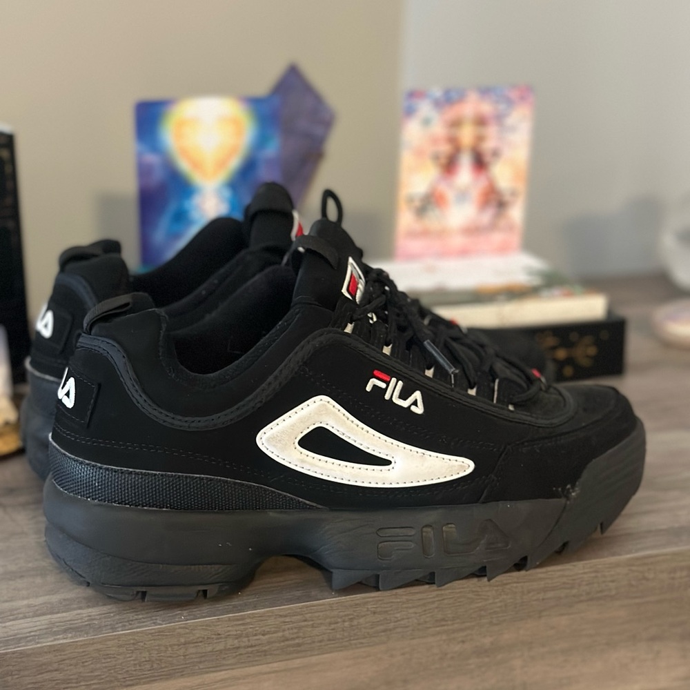 Filas lightly used